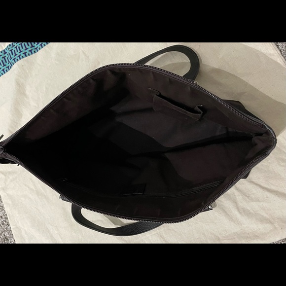 Gucci Purse - Picture 8 of 10